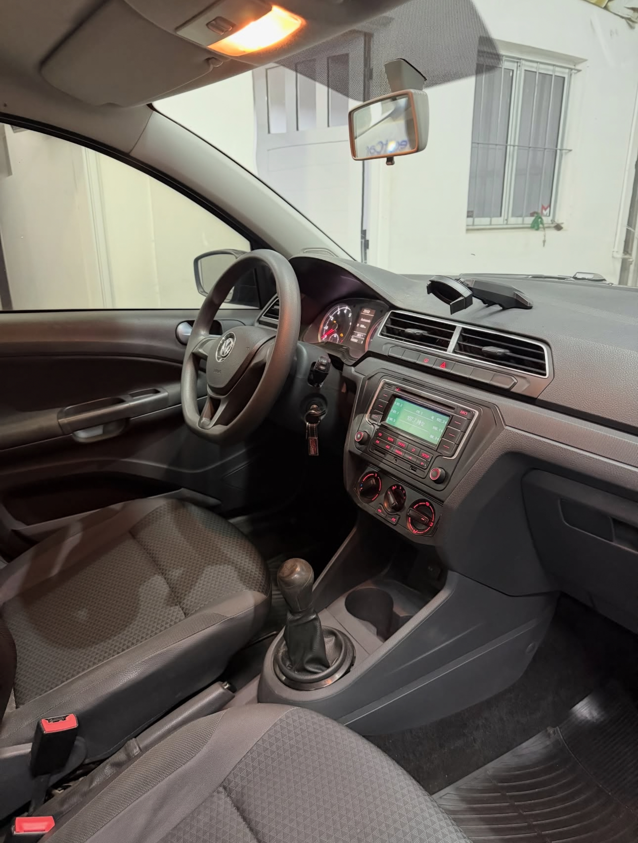 Volkswagen Gol Trend — foto 8