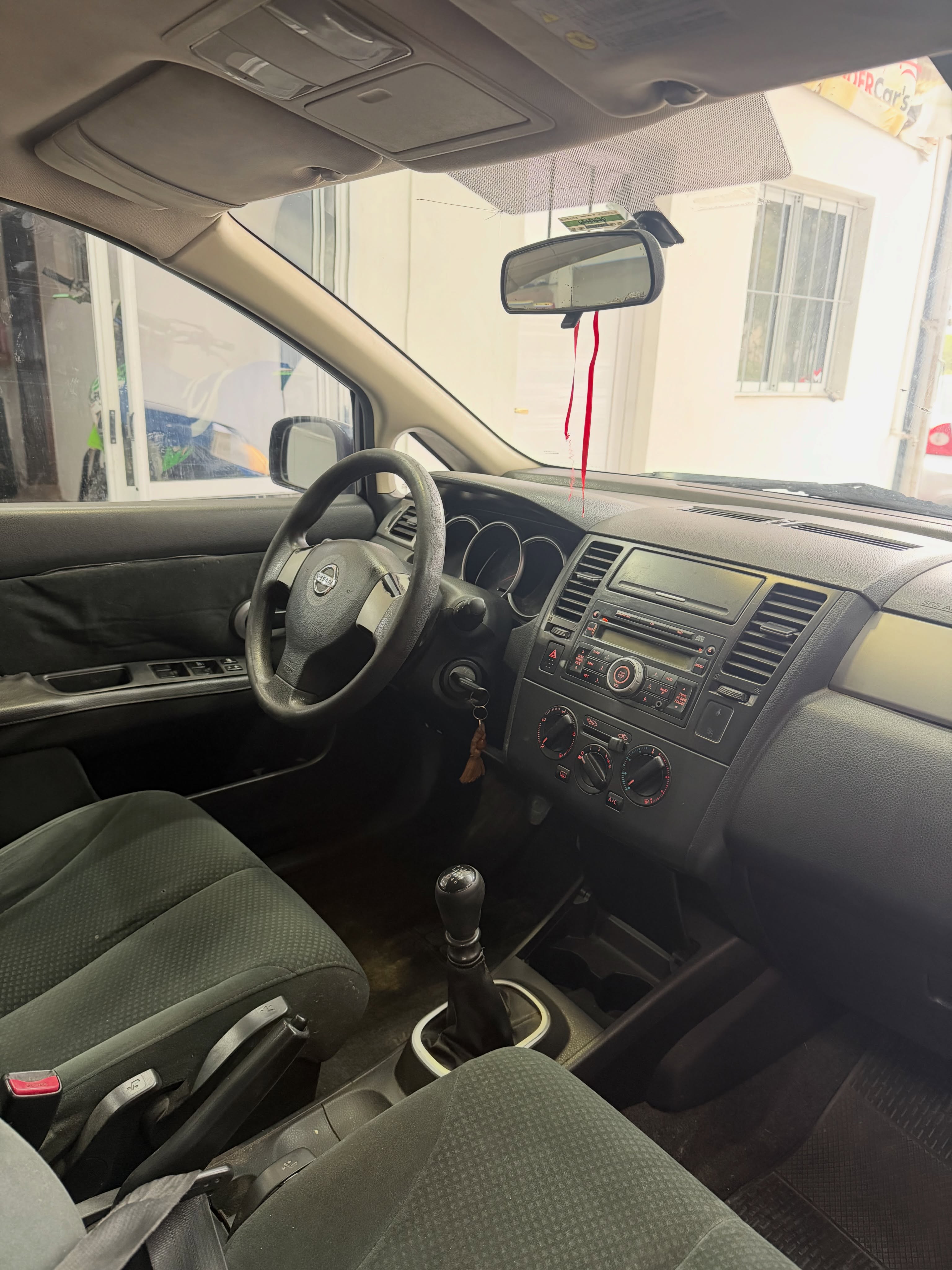 Nissan Tiida Visia — foto 7