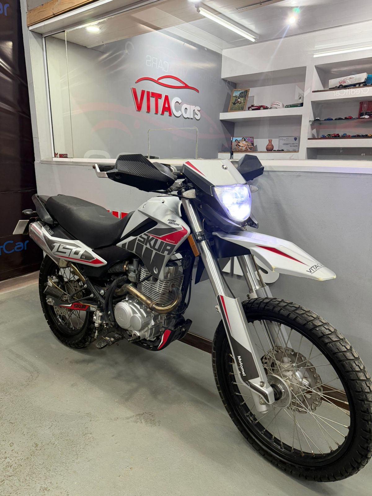 Motomel Skua Silver Edition — foto 2