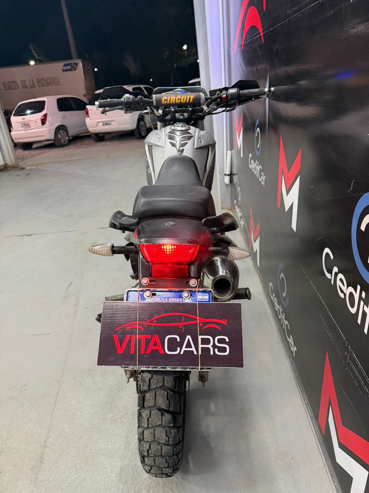 Motomel Skua Silver Edition — foto 6