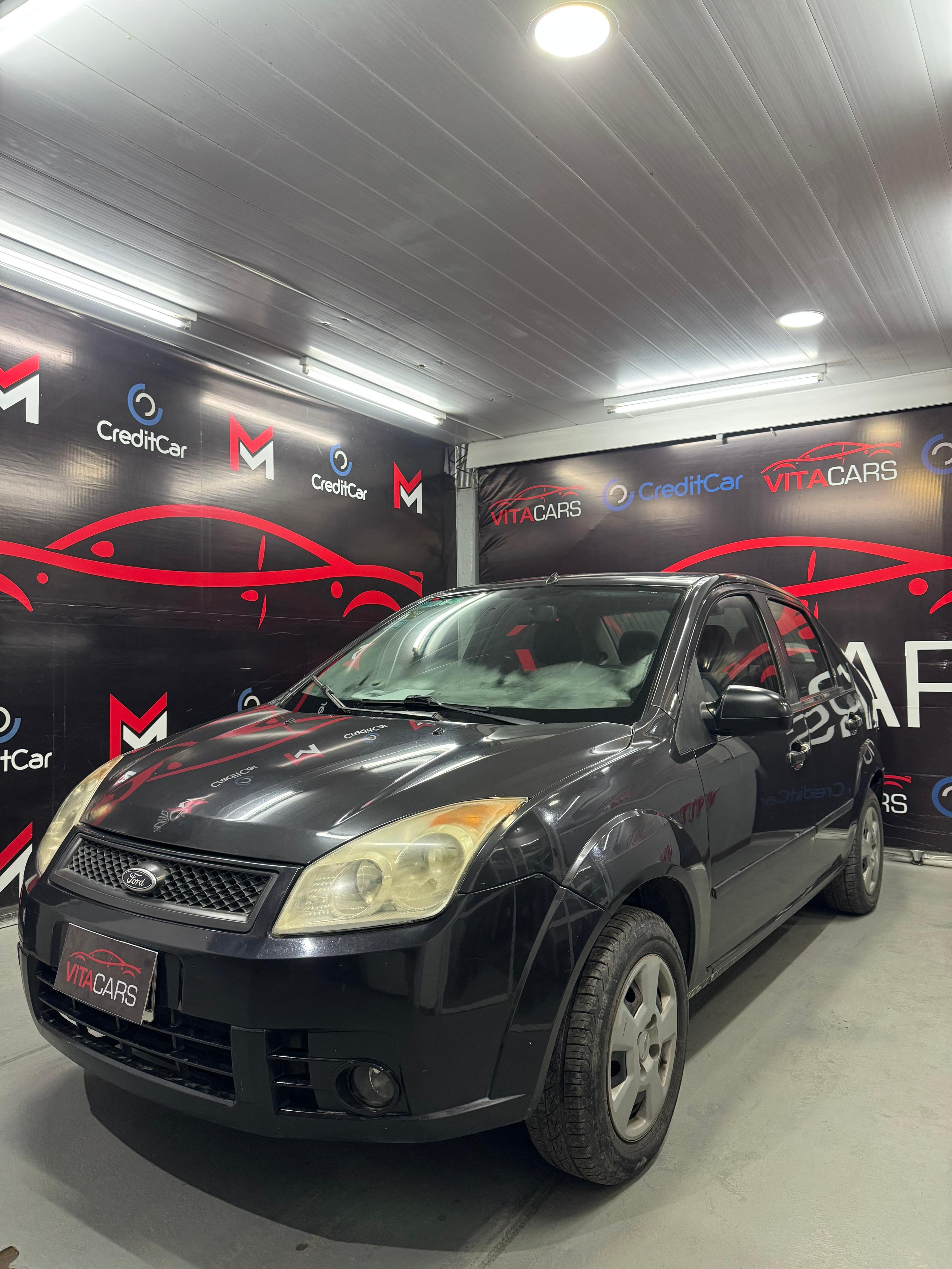 Ford Fiesta Max — foto 1
