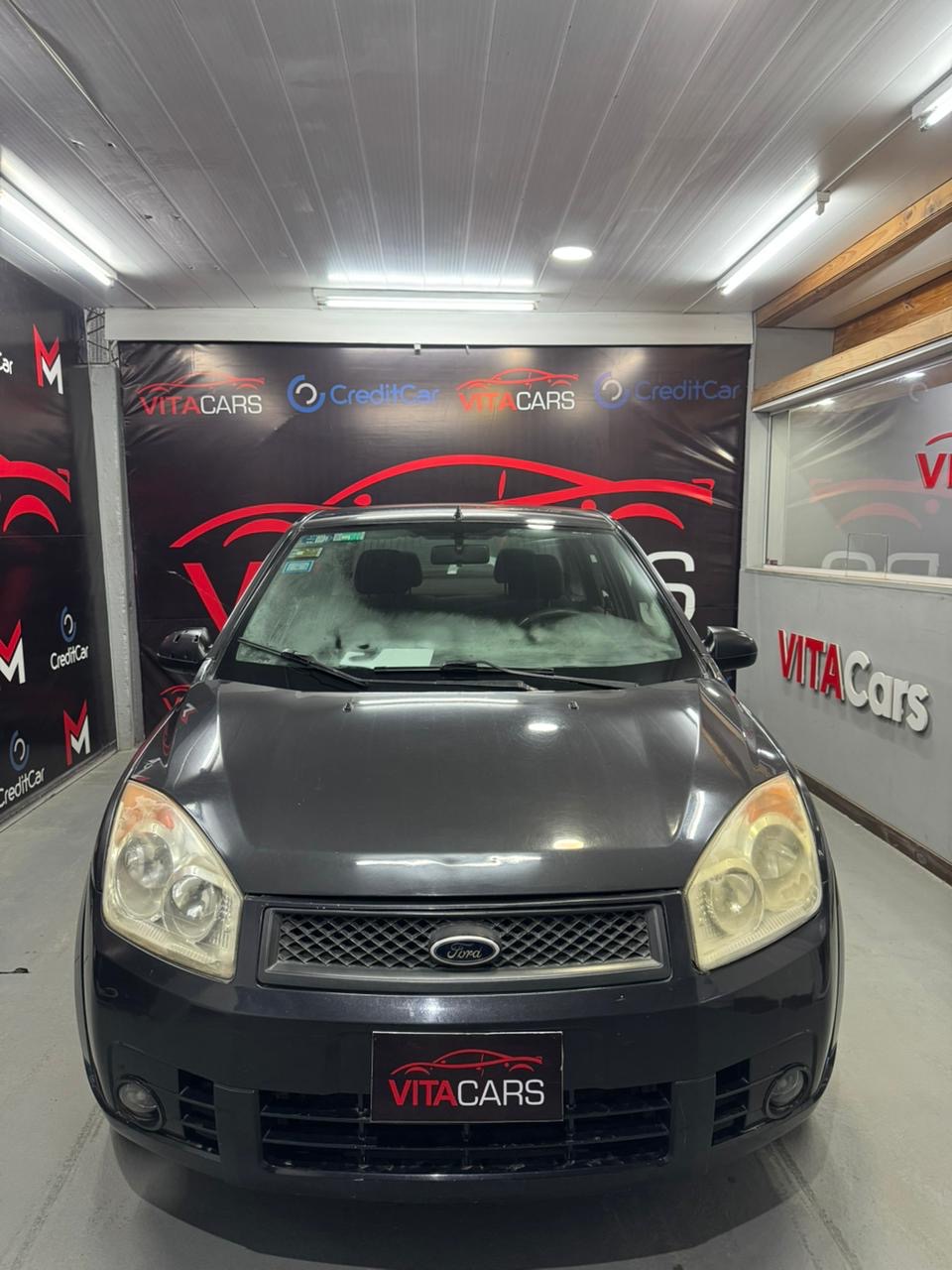 Ford Fiesta Max — foto 2