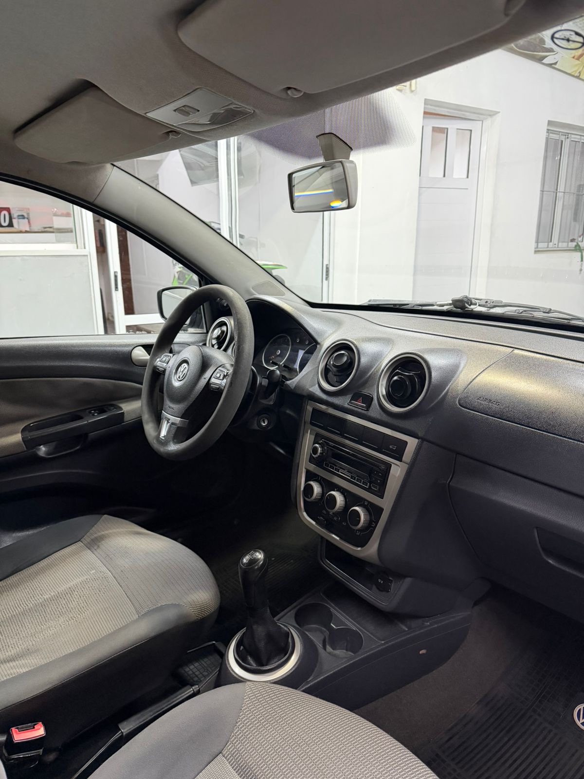 Volkswagen Voyage Highline — foto 9
