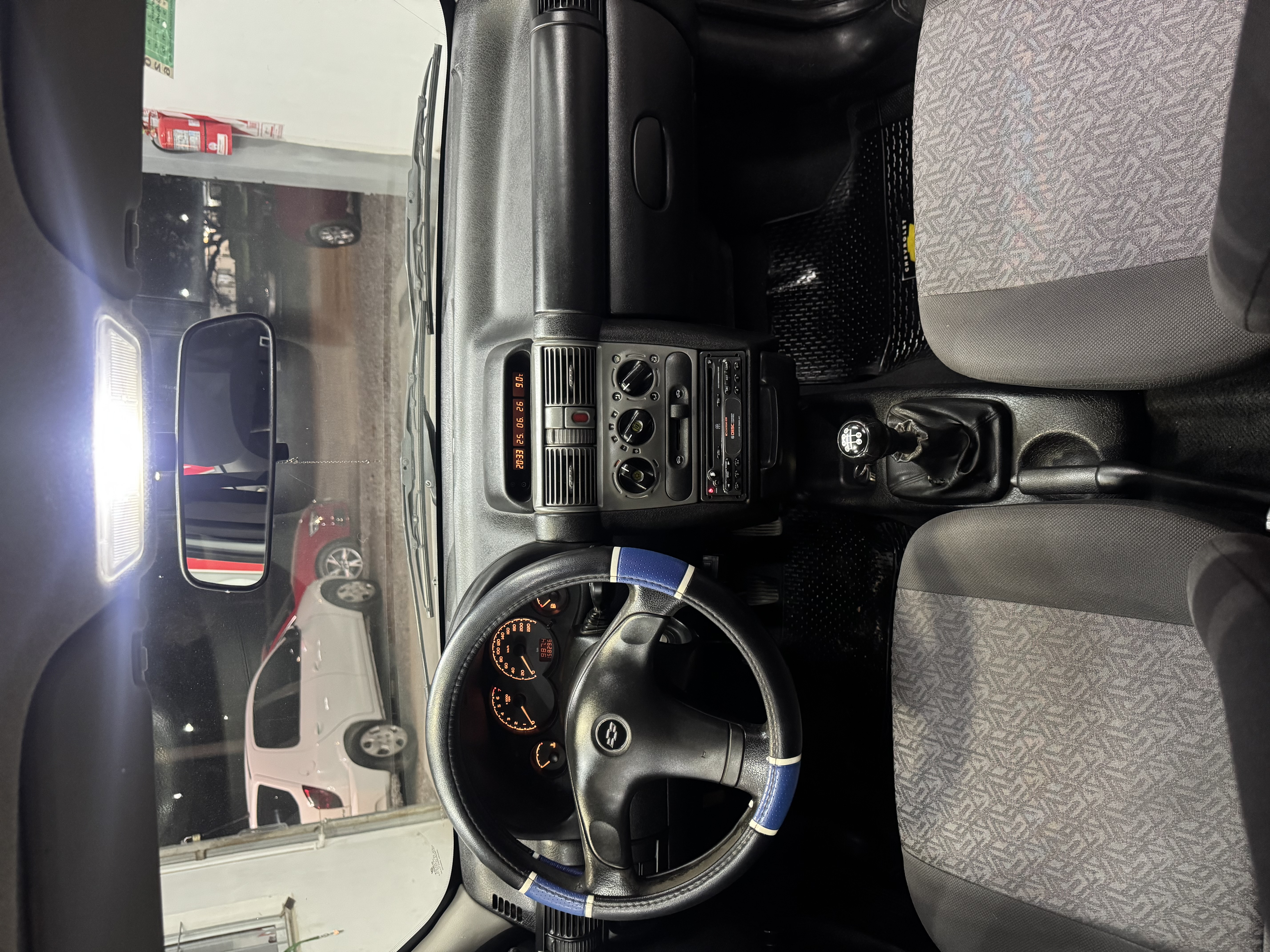 Chevrolet Corsa — foto 8