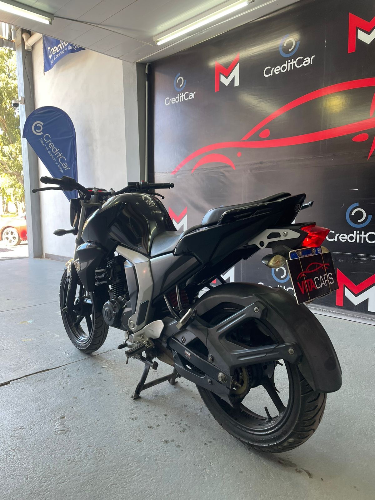 Yamaha FZ16 — foto 4