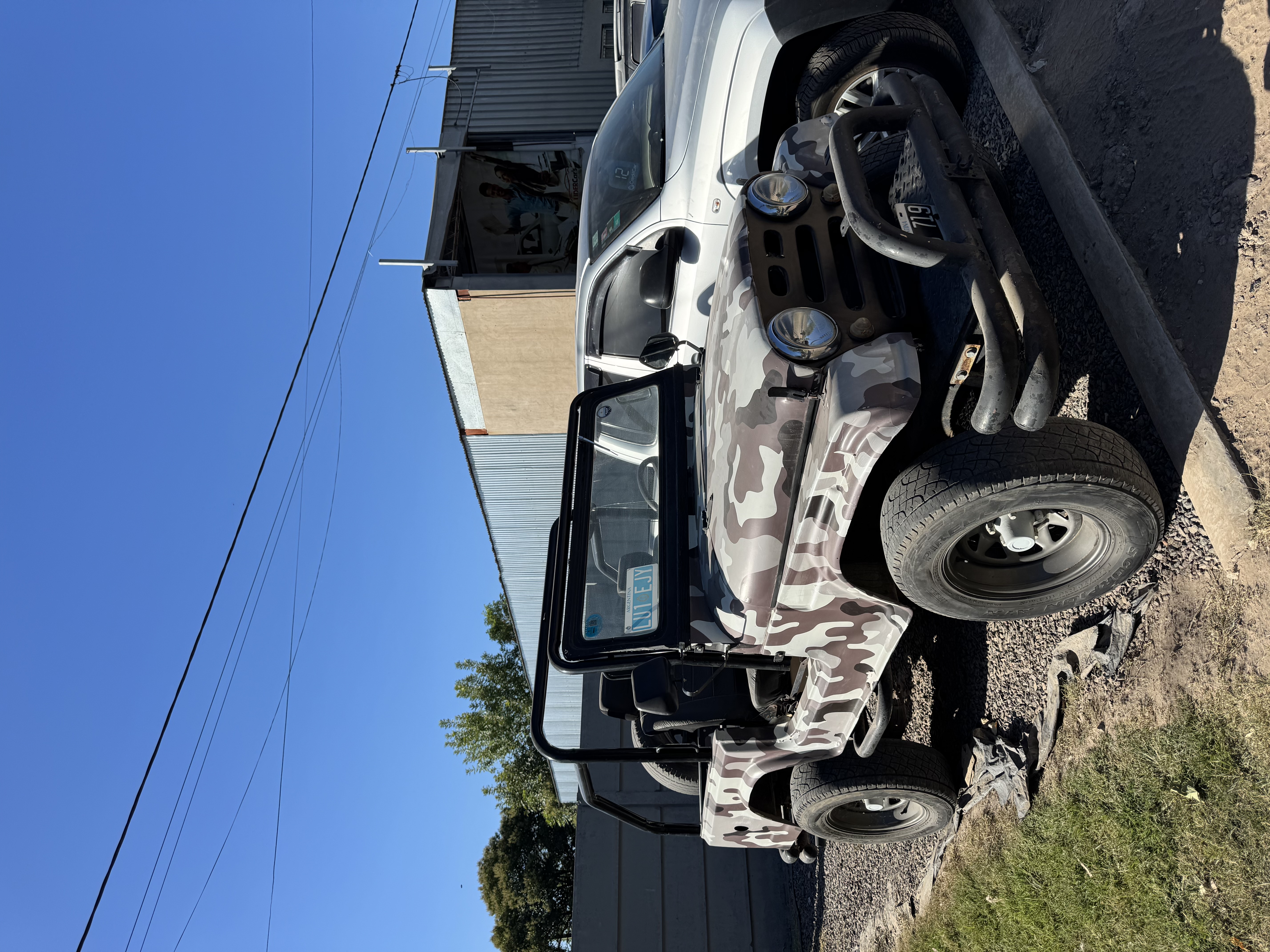 Jeep Ika — foto 2
