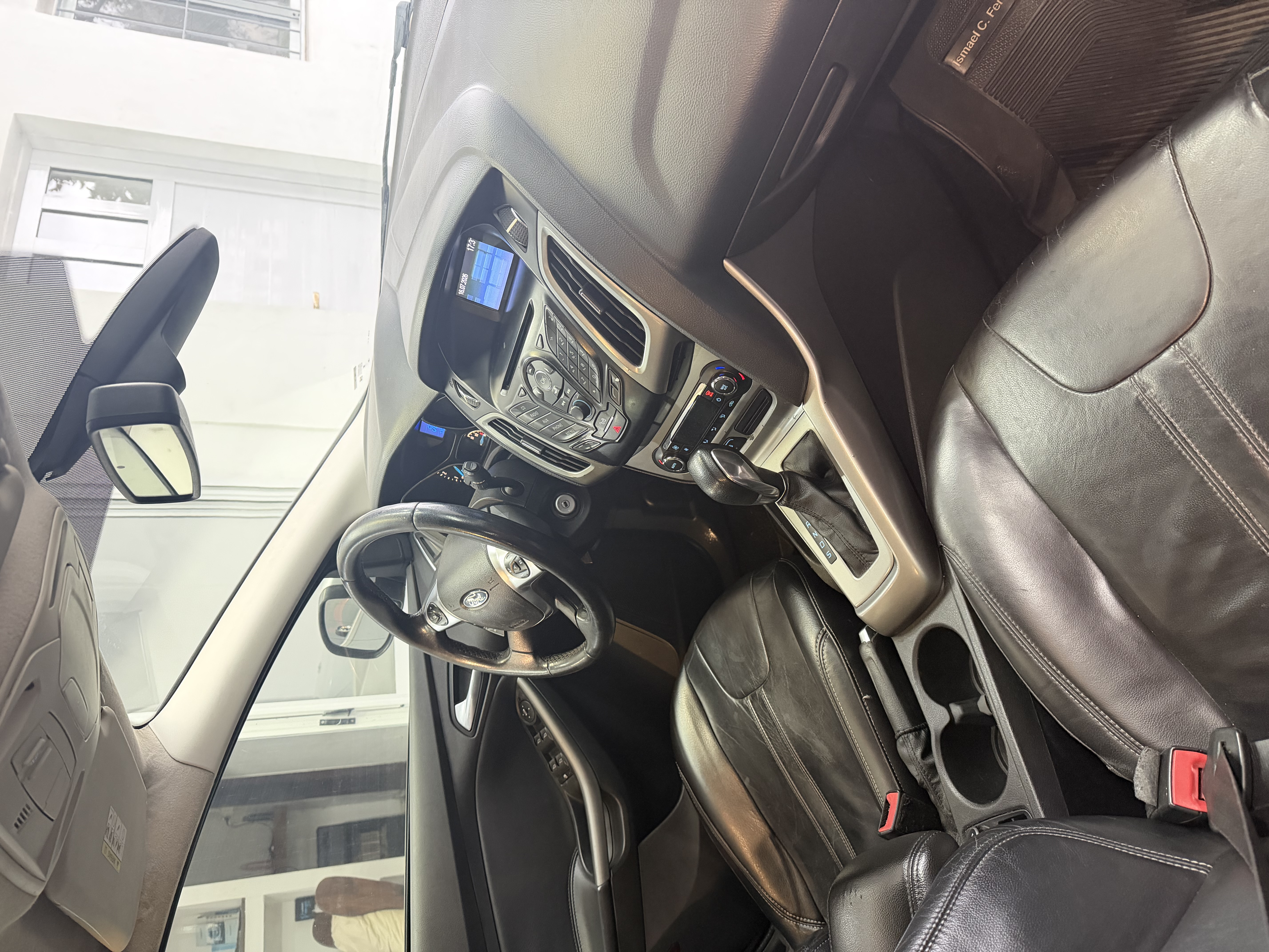 Ford Focus SE Plus AT — foto 9