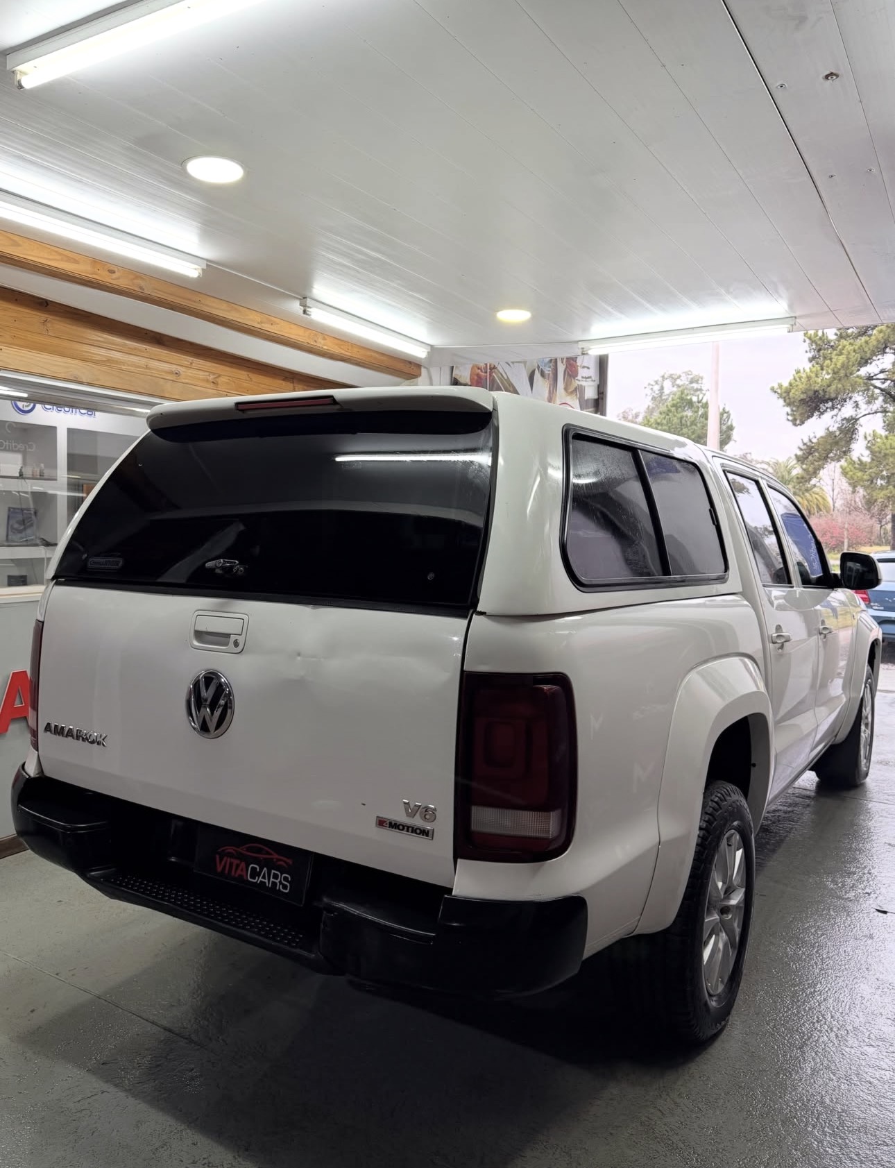 Volkswagen Amarok V6 Confortline 4x4 AT — foto 4