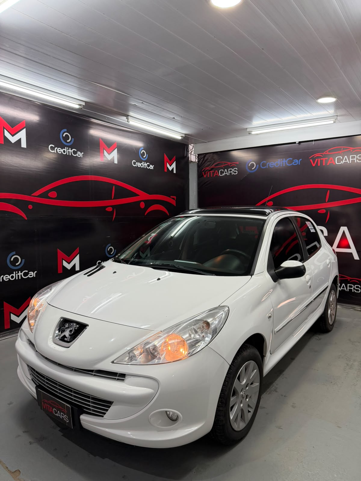 Peugeot 207 — foto 1