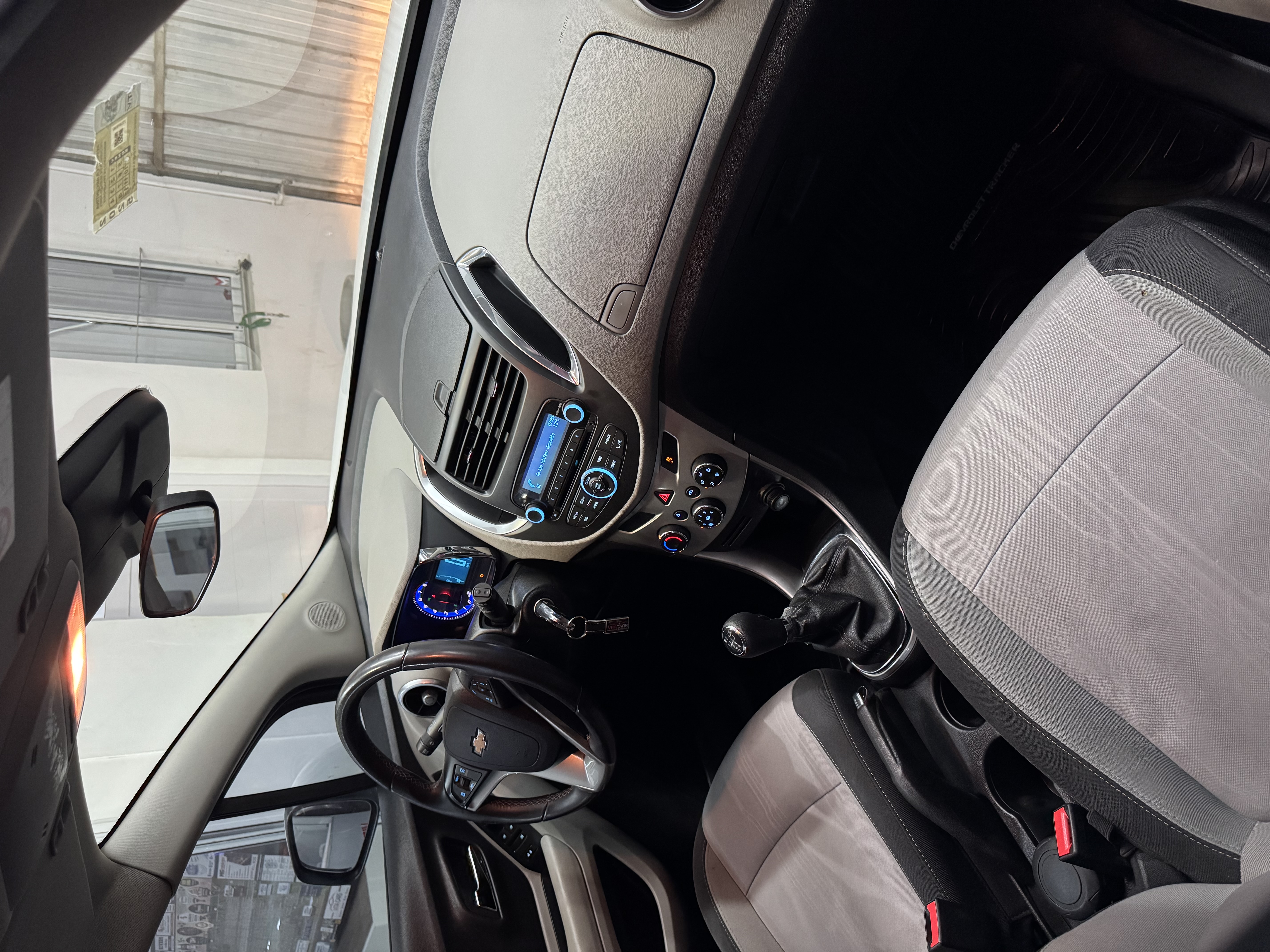 Chevrolet Tracker — foto 9