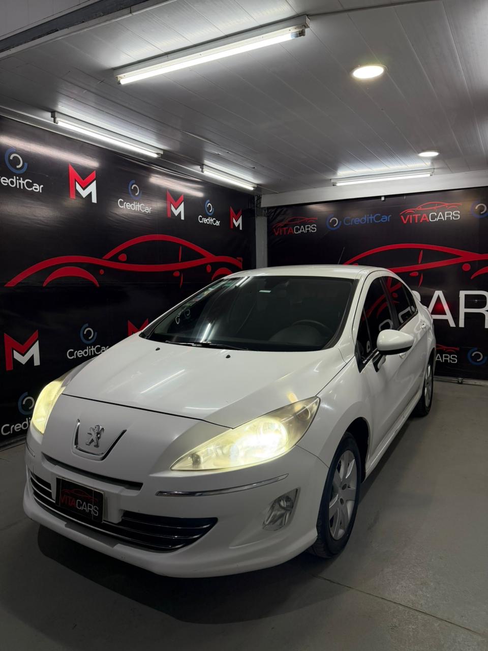 Peugeot 408 Allure — foto 1