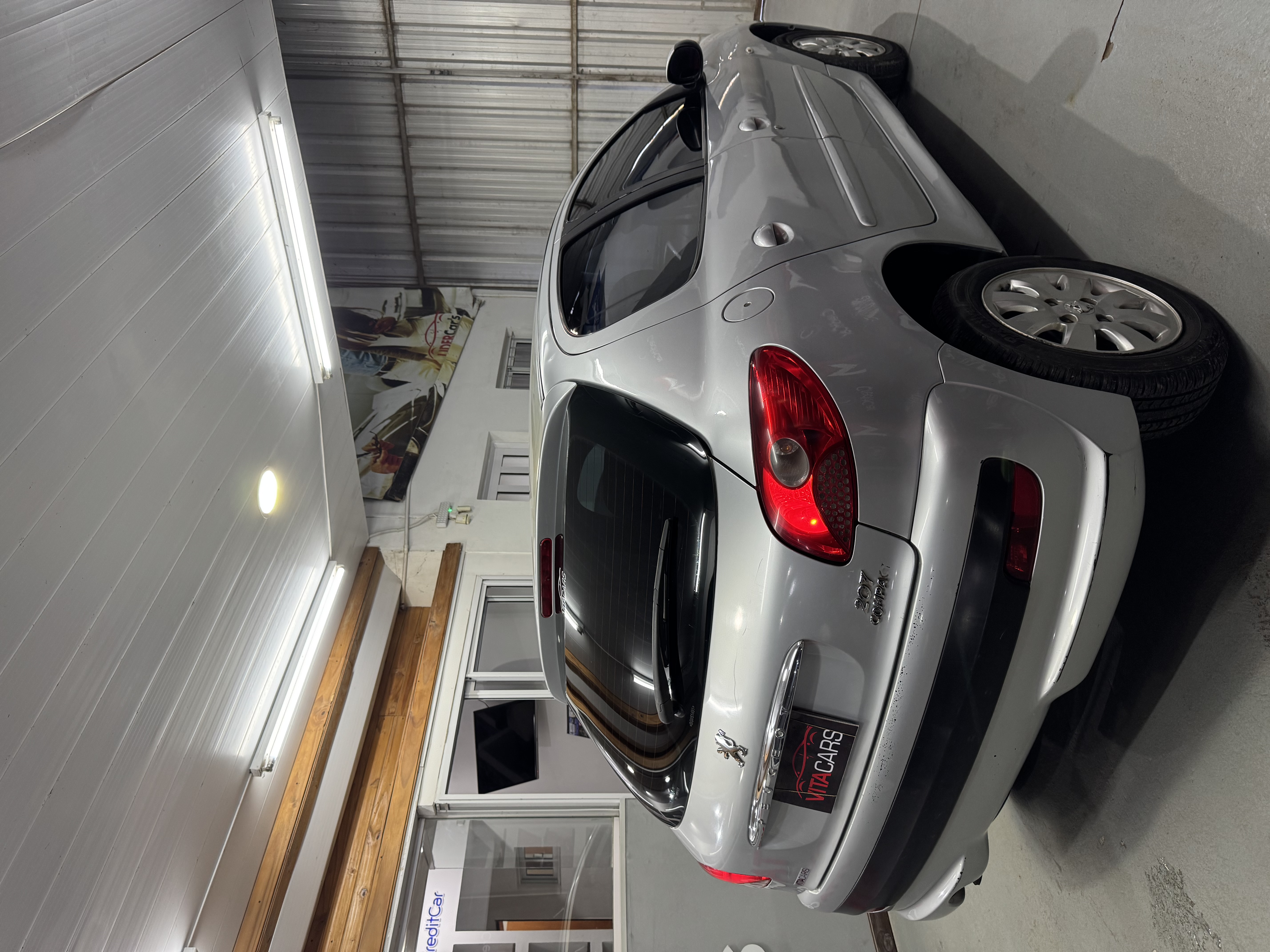 Peugeot 207 — foto 4