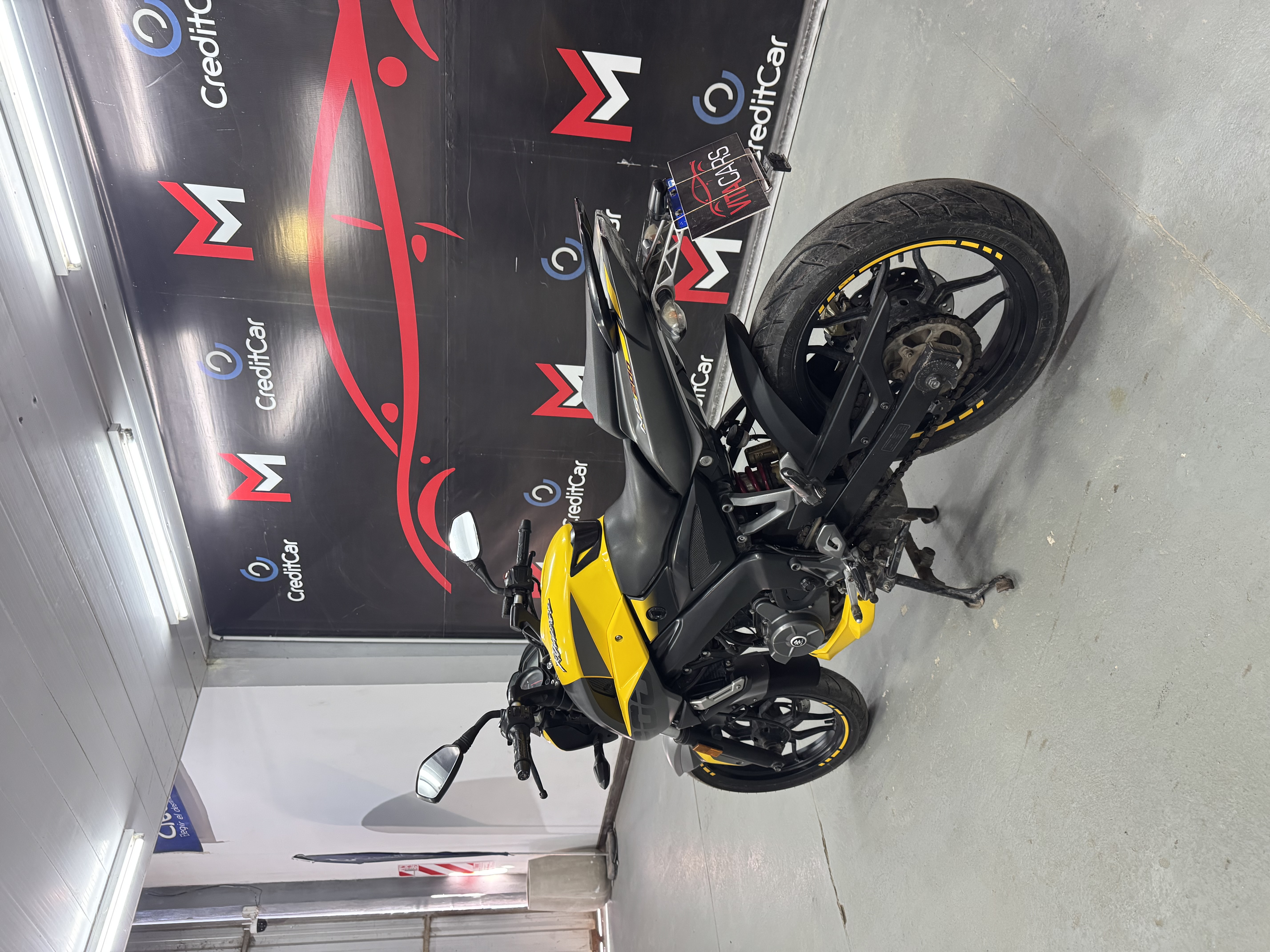 Bajaj Rouser 200 — foto 4