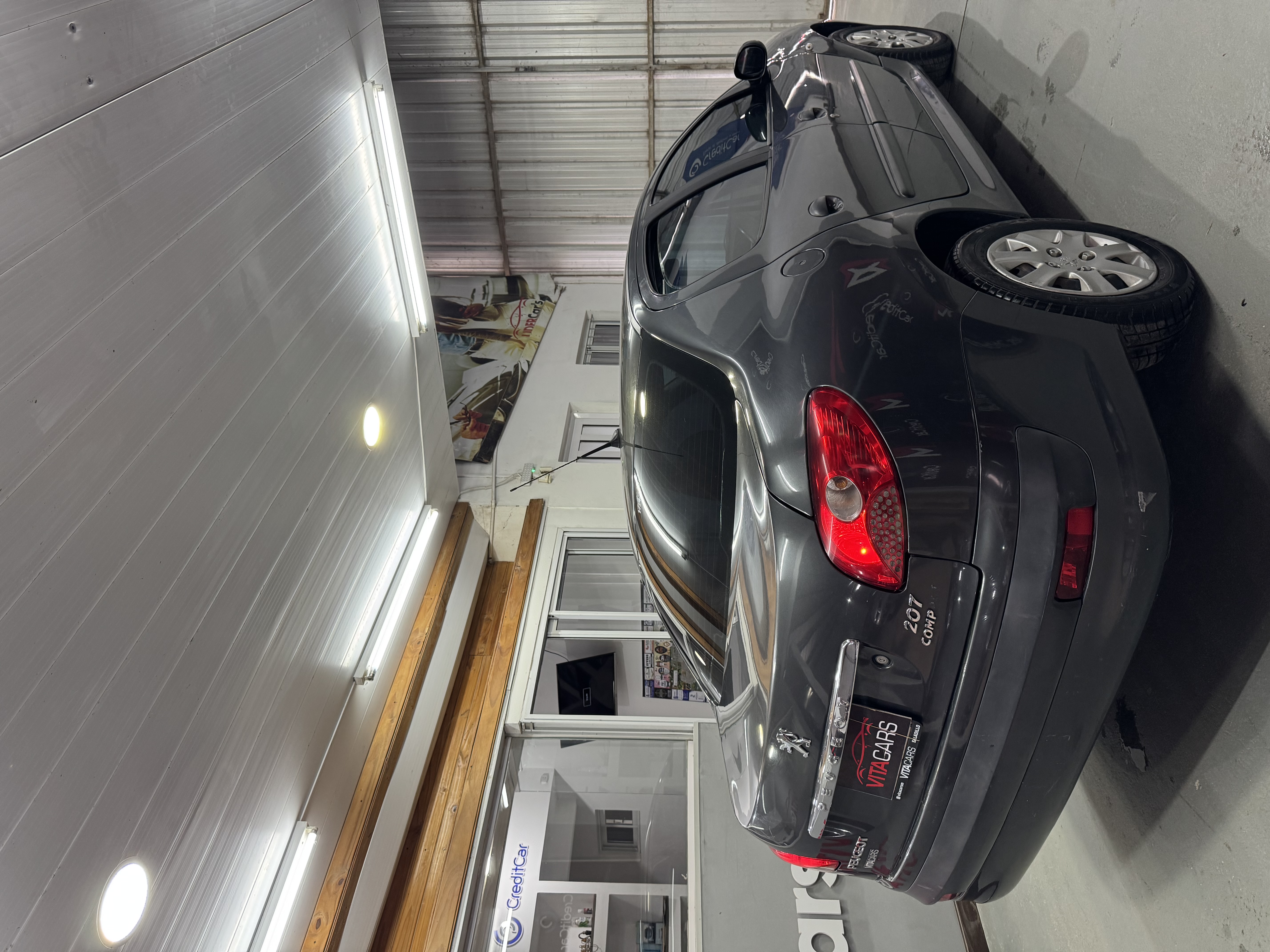 Peugeot 207 — foto 4